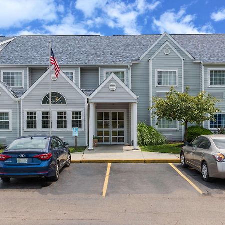 Microtel Inn & Suites By Wyndham Riverside Dayton Eksteriør bilde